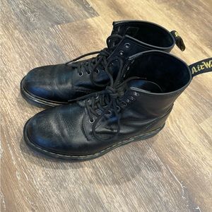 Dr. Martens lace up boots. Mens size 8 women’s size 9.5 or 10